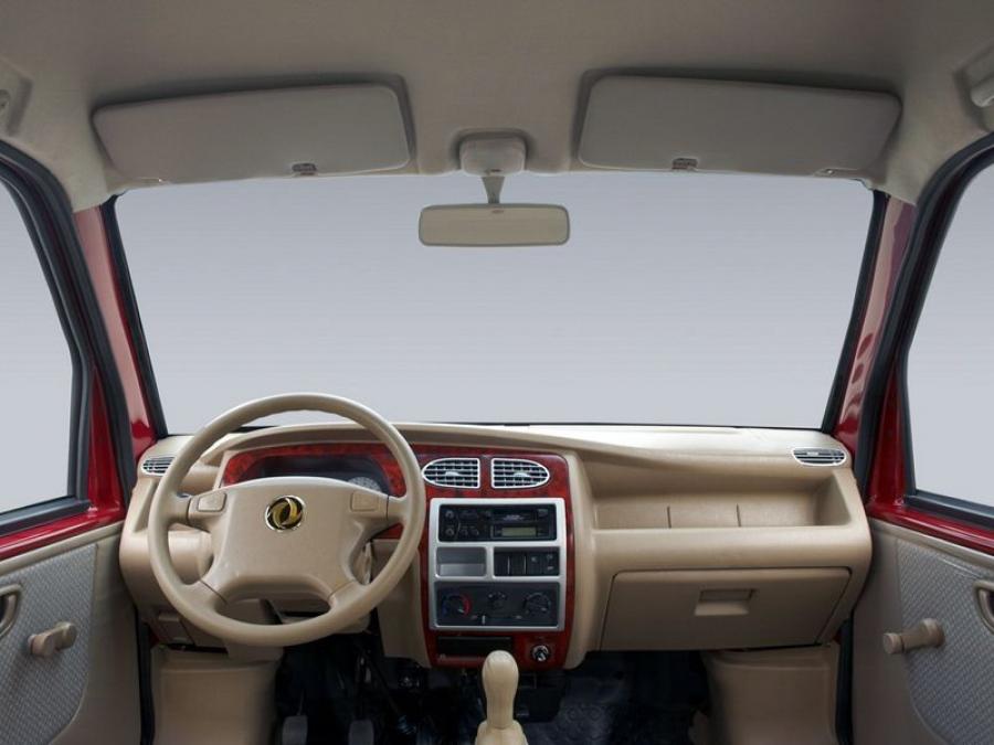 Торпедо DongFeng Mini MPV EQ6380LF (EQ6380LF) 2008 года  (фото 5 из 9)